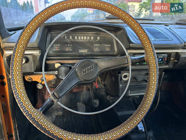 Оранжевый ИЖ 2125 Комби, объемом двигателя 1.5 л и пробегом 360 тыс. км за 600 $, фото 18 на Automoto.ua