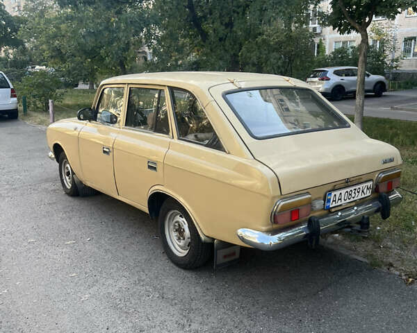 Желтый ИЖ 21251 Комби, объемом двигателя 1.5 л и пробегом 165 тыс. км за 750 $, фото 4 на Automoto.ua