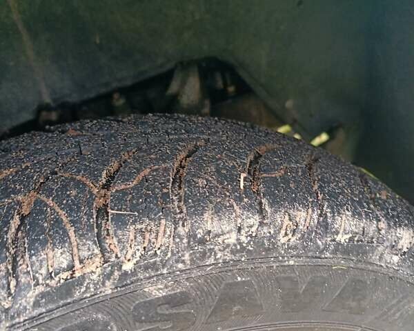 Зелений ІЖ 21251 Комби, об'ємом двигуна 1.5 л та пробігом 253 тис. км за 1000 $, фото 21 на Automoto.ua