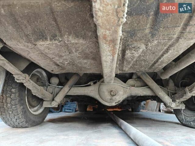 Оранжевый ИЖ 21251 Комби, объемом двигателя 1.5 л и пробегом 50 тыс. км за 650 $, фото 7 на Automoto.ua