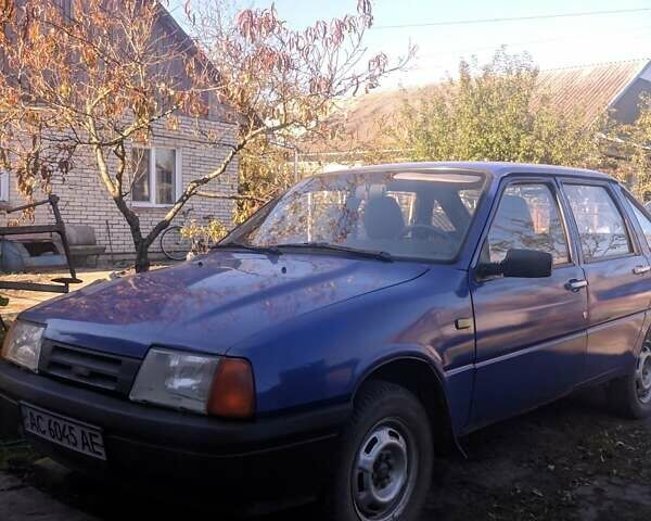 Синий ИЖ 2126 Орбита, объемом двигателя 1.6 л и пробегом 200 тыс. км за 1500 $, фото 3 на Automoto.ua