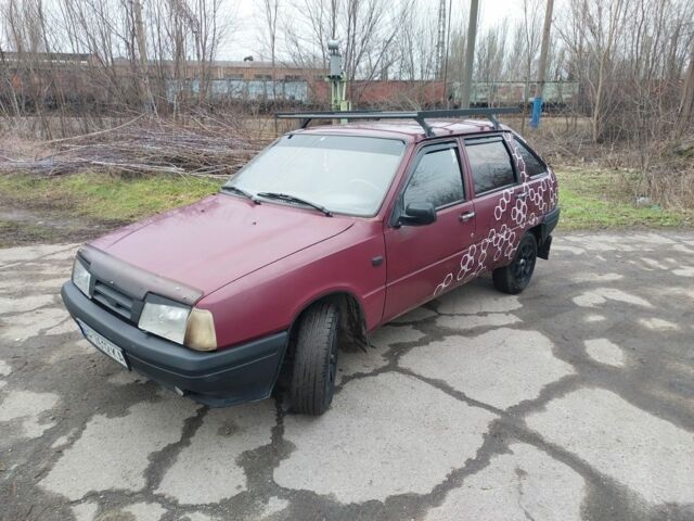 Красный ИЖ 2126, объемом двигателя 1.6 л и пробегом 1 тыс. км за 1000 $, фото 4 на Automoto.ua