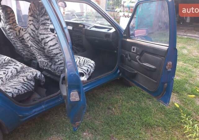 Синий ИЖ 2126, объемом двигателя 1.6 л и пробегом 54 тыс. км за 1150 $, фото 4 на Automoto.ua
