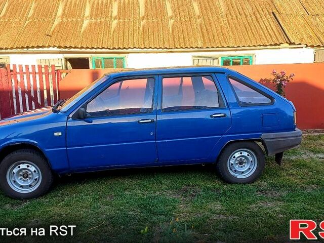 Синій ІЖ 2126, об'ємом двигуна 1.6 л та пробігом 54 тис. км за 1200 $, фото 10 на Automoto.ua