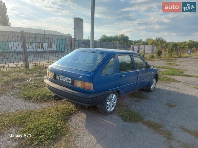 Синий ИЖ 2126, объемом двигателя 1.6 л и пробегом 212 тыс. км за 937 $, фото 3 на Automoto.ua