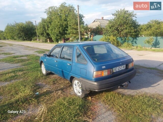 Синий ИЖ 2126, объемом двигателя 1.6 л и пробегом 212 тыс. км за 937 $, фото 5 на Automoto.ua