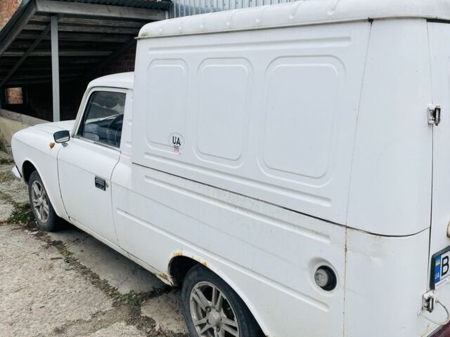 Білий ІЖ 2715, об'ємом двигуна 1.5 л та пробігом 150 тис. км за 477 $, фото 1 на Automoto.ua