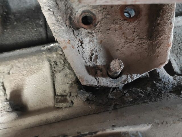 ИЖ 2715 1985 в Александровка на Automoto.ua Белый ИЖ 2715, объемом двигателя 0 л и пробегом 111 тыс. км за 363 $, фото 6 на Automoto.ua