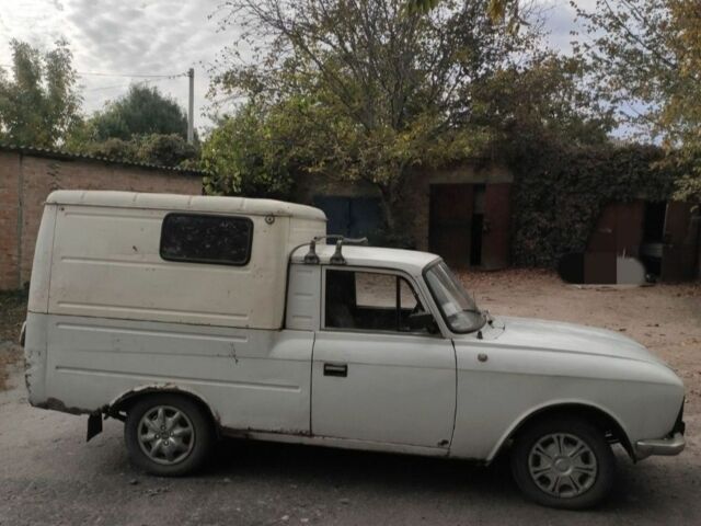 ИЖ 2715 1985 в Александровка на Automoto.ua Белый ИЖ 2715, объемом двигателя 0 л и пробегом 111 тыс. км за 363 $, фото 1 на Automoto.ua