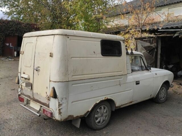 ИЖ 2715 1985 в Александровка на Automoto.ua Белый ИЖ 2715, объемом двигателя 0 л и пробегом 111 тыс. км за 363 $, фото 3 на Automoto.ua