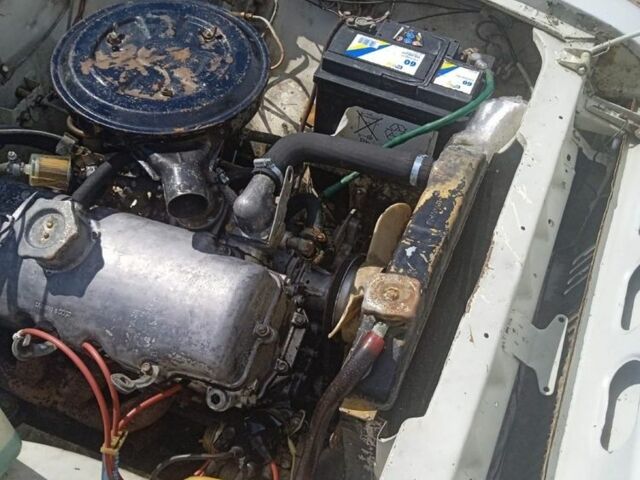 Белый ИЖ 2715, объемом двигателя 1.5 л и пробегом 90 тыс. км за 400 $, фото 3 на Automoto.ua