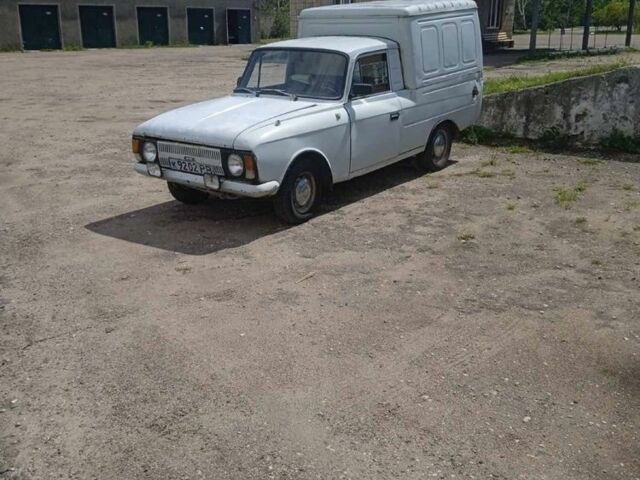 Белый ИЖ 2715, объемом двигателя 1.5 л и пробегом 90 тыс. км за 400 $, фото 1 на Automoto.ua