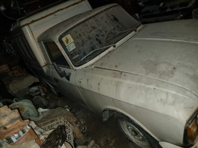 Бежевый ИЖ 2715, объемом двигателя 1.5 л и пробегом 60 тыс. км за 1192 $, фото 1 на Automoto.ua