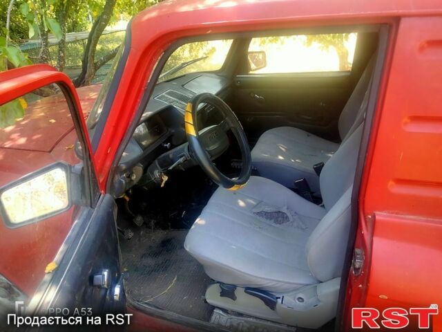 ИЖ 2715, объемом двигателя 1.5 л и пробегом 0 тыс. км за 650 $, фото 4 на Automoto.ua