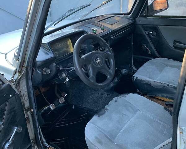 Серый ИЖ 2715, объемом двигателя 1.48 л и пробегом 59 тыс. км за 350 $, фото 6 на Automoto.ua