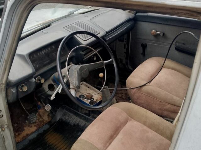 ИЖ 2715 1997 в Обухове на Automoto.ua Серый ИЖ 2715, объемом двигателя 2 л и пробегом 99 тыс. км за 357 $, фото 2 на Automoto.ua