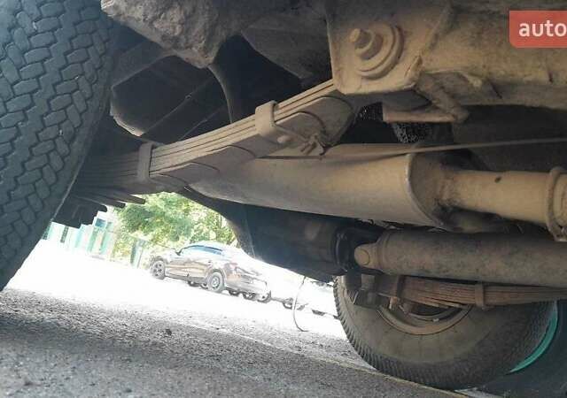 Синий ИЖ 2715, объемом двигателя 1.5 л и пробегом 200 тыс. км за 650 $, фото 5 на Automoto.ua