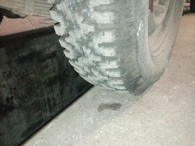 Синий ИЖ 2715, объемом двигателя 0 л и пробегом 100 тыс. км за 500 $, фото 2 на Automoto.ua