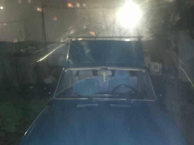 Зеленый ИЖ 2715, объемом двигателя 0 л и пробегом 100 тыс. км за 1350 $, фото 1 на Automoto.ua