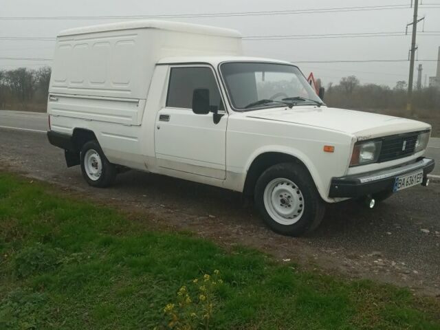 Белый ИЖ 2717, объемом двигателя 1.6 л и пробегом 126 тыс. км за 1600 $, фото 1 на Automoto.ua