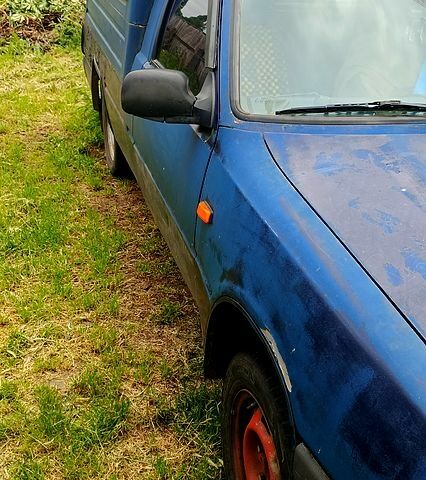 Синий ИЖ 2717, объемом двигателя 1.6 л и пробегом 320 тыс. км за 550 $, фото 5 на Automoto.ua