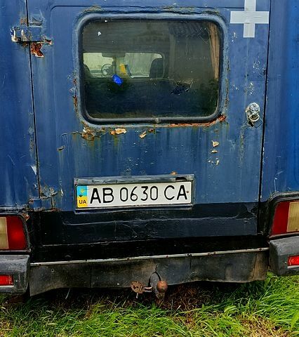 Синий ИЖ 2717, объемом двигателя 1.6 л и пробегом 320 тыс. км за 550 $, фото 3 на Automoto.ua