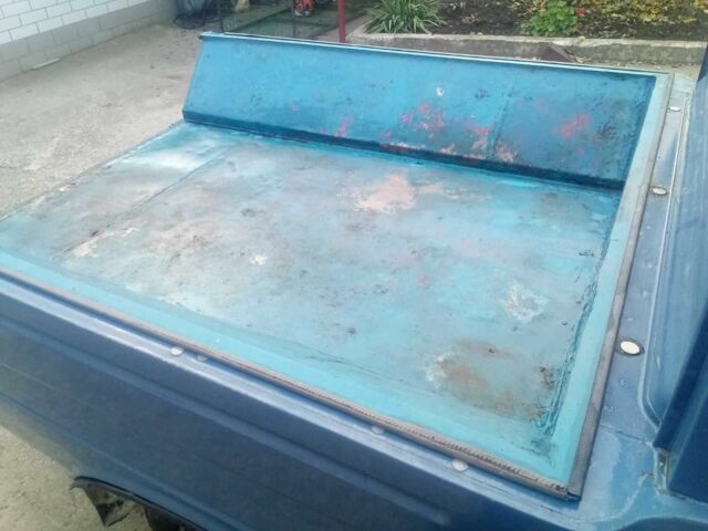 ИЖ 2717 1997 в Томашполе на Automoto.ua Синий ИЖ 2717, объемом двигателя 0 л и пробегом 78 тыс. км за 1500 $, фото 4 на Automoto.ua