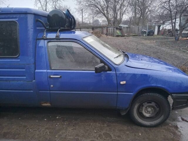 Синий ИЖ 2717, объемом двигателя 0.16 л и пробегом 300 тыс. км за 610 $, фото 7 на Automoto.ua