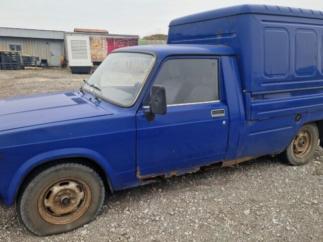 Синий ИЖ 2717, объемом двигателя 1.6 л и пробегом 25 тыс. км за 2500 $, фото 2 на Automoto.ua