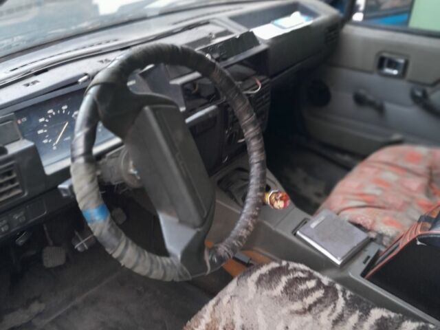 Синий ИЖ 2717, объемом двигателя 0 л и пробегом 100 тыс. км за 478 $, фото 3 на Automoto.ua