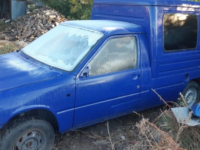 Синий ИЖ 2717, объемом двигателя 1.7 л и пробегом 250 тыс. км за 1100 $, фото 3 на Automoto.ua