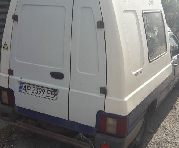 Синий ИЖ 2717, объемом двигателя 1.6 л и пробегом 3 тыс. км за 1187 $, фото 1 на Automoto.ua