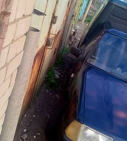 Зелений ІЖ 2717, об'ємом двигуна 1.6 л та пробігом 0 тис. км за 1200 $, фото 3 на Automoto.ua