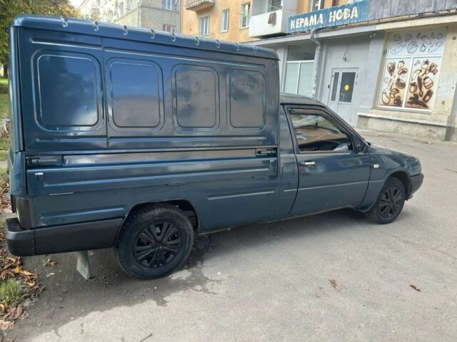 Зеленый ИЖ 2717, объемом двигателя 1.5 л и пробегом 247 тыс. км за 2000 $, фото 3 на Automoto.ua