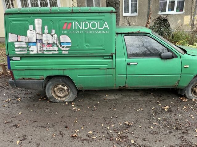 Зеленый ИЖ 2717, объемом двигателя 1.6 л и пробегом 100 тыс. км за 213 $, фото 1 на Automoto.ua