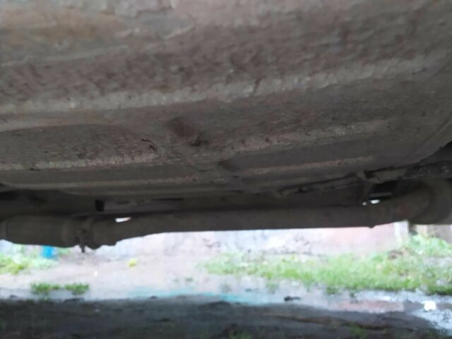 Белый ИЖ 27171, объемом двигателя 1.6 л и пробегом 2 тыс. км за 880 $, фото 13 на Automoto.ua