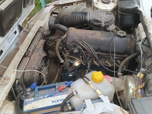 Белый ИЖ 27171, объемом двигателя 1.6 л и пробегом 2 тыс. км за 880 $, фото 14 на Automoto.ua