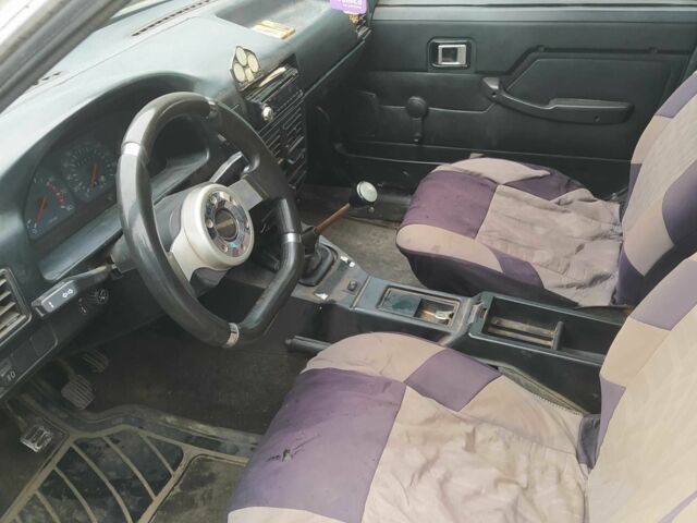 Белый ИЖ 27171, объемом двигателя 1.6 л и пробегом 2 тыс. км за 880 $, фото 4 на Automoto.ua