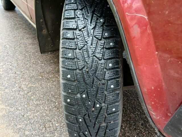 ИЖ 27171 2008 в Одессе на Automoto.ua Красный ИЖ 27171, объемом двигателя 1 л и пробегом 100 тыс. км за 1300 $, фото 4 на Automoto.ua