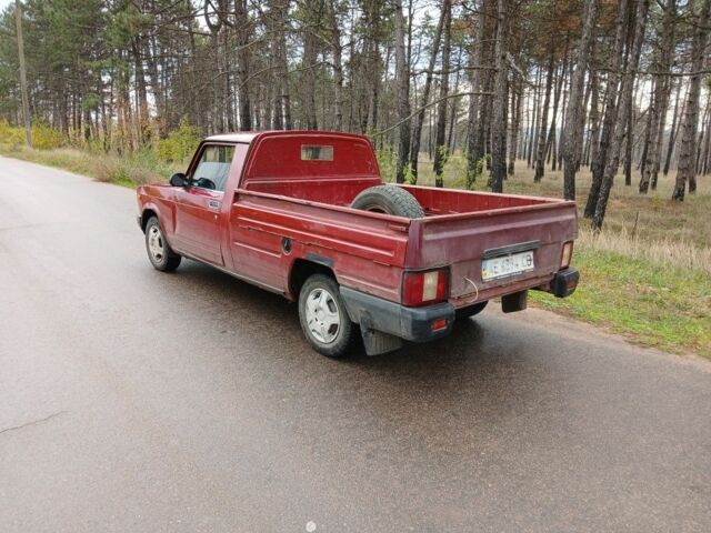 ИЖ 27171 2008 в Одессе на Automoto.ua Красный ИЖ 27171, объемом двигателя 1 л и пробегом 100 тыс. км за 1300 $, фото 2 на Automoto.ua