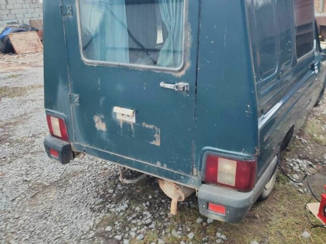 Зеленый ИЖ 27171, объемом двигателя 1 л и пробегом 78 тыс. км за 550 $, фото 3 на Automoto.ua