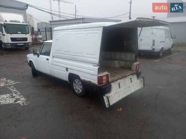 Белый ИЖ 27175, объемом двигателя 1.57 л и пробегом 78 тыс. км за 850 $, фото 5 на Automoto.ua