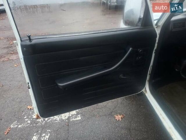 Белый ИЖ 27175, объемом двигателя 1.57 л и пробегом 78 тыс. км за 850 $, фото 15 на Automoto.ua