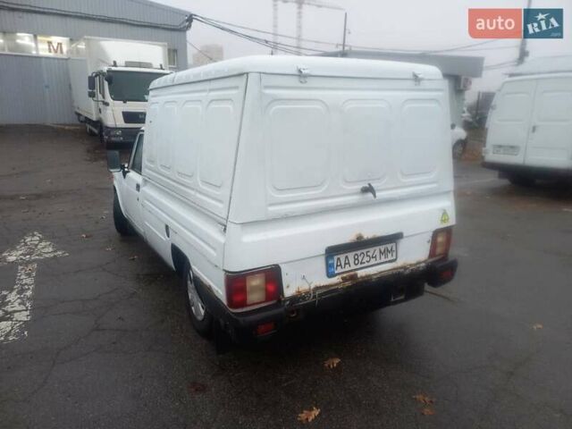 Белый ИЖ 27175, объемом двигателя 1.57 л и пробегом 78 тыс. км за 850 $, фото 8 на Automoto.ua