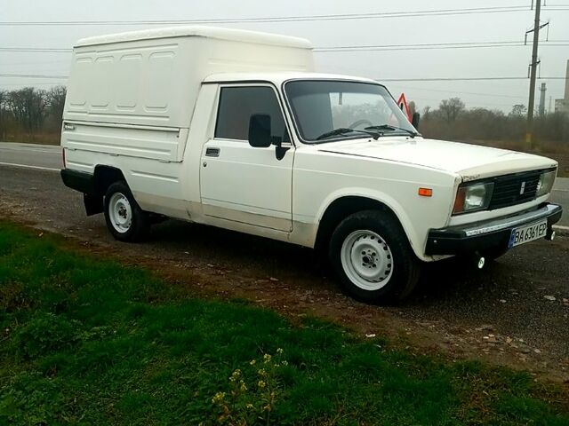 Белый ИЖ 27175, объемом двигателя 1.6 л и пробегом 126 тыс. км за 1400 $, фото 1 на Automoto.ua