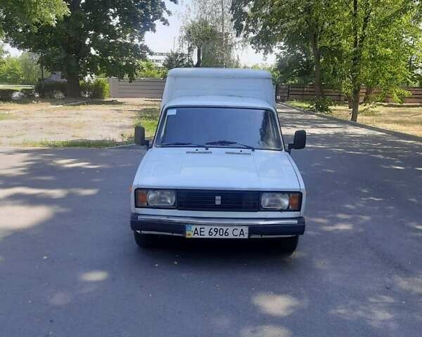 Білий ІЖ 27175, об'ємом двигуна 1.6 л та пробігом 230 тис. км за 1400 $, фото 1 на Automoto.ua