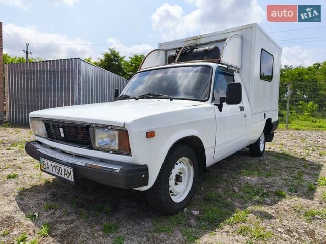 ІЖ 27175 2007 у Кропивницькому (Кіровограді) на Automoto.ua Білий ІЖ 27175, об'ємом двигуна 1.57 л та пробігом 78 тис. км за 1500 $, фото 10 на Automoto.ua