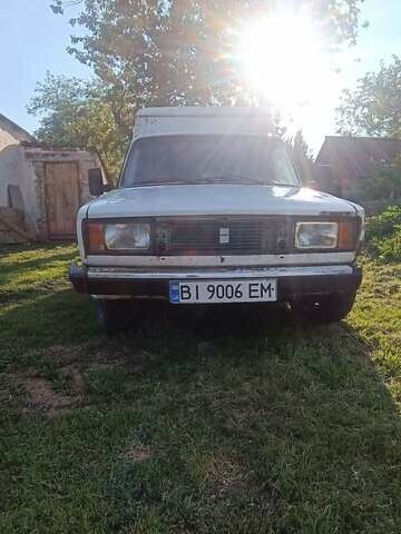 Белый ИЖ 27175, объемом двигателя 1.57 л и пробегом 79 тыс. км за 1330 $, фото 1 на Automoto.ua