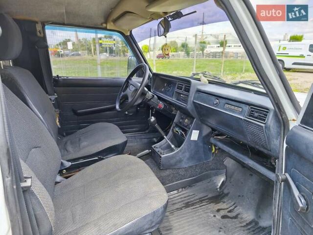 ІЖ 27175 2007 у Кропивницькому (Кіровограді) на Automoto.ua Білий ІЖ 27175, об'ємом двигуна 1.57 л та пробігом 78 тис. км за 1500 $, фото 15 на Automoto.ua
