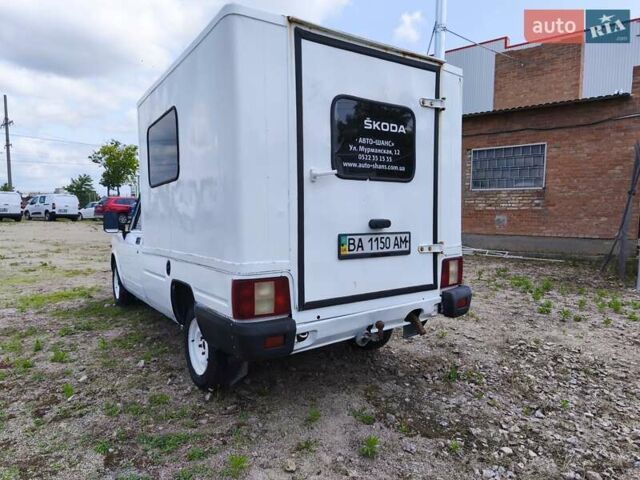 ІЖ 27175 2007 у Кропивницькому (Кіровограді) на Automoto.ua Білий ІЖ 27175, об'ємом двигуна 1.57 л та пробігом 78 тис. км за 1500 $, фото 7 на Automoto.ua